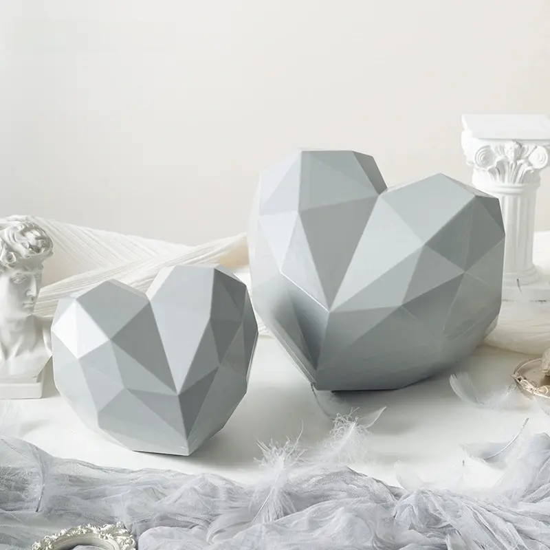 heart shaped gift box suppliers​