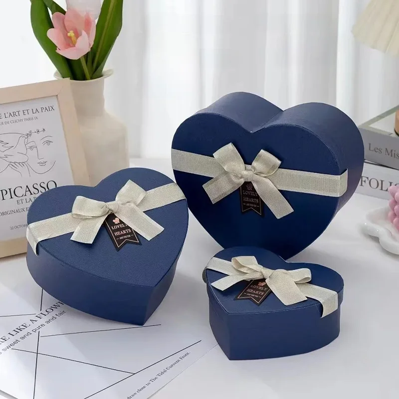 heart shaped gift box bulk​