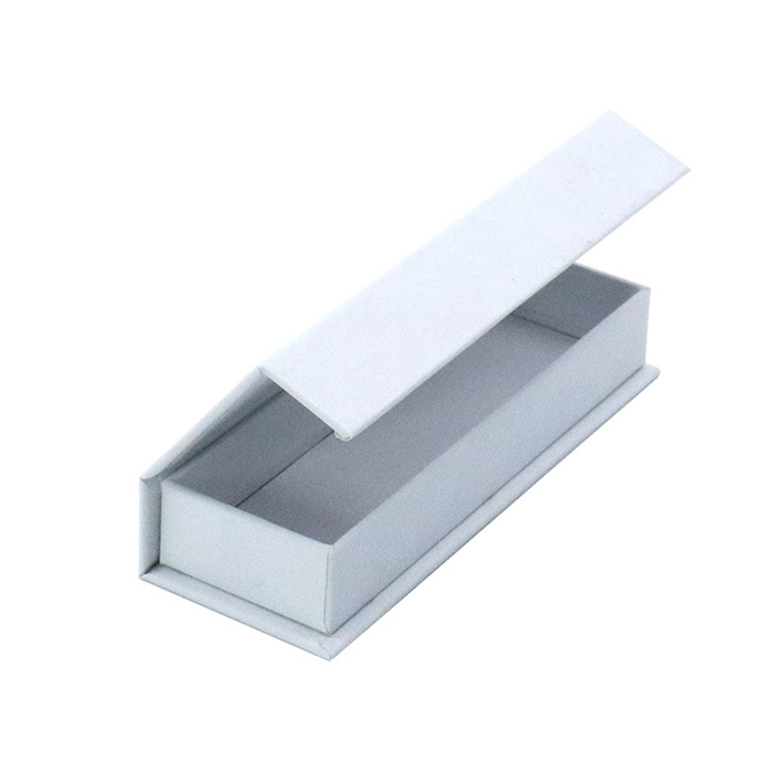 white magnetic rigid gift box