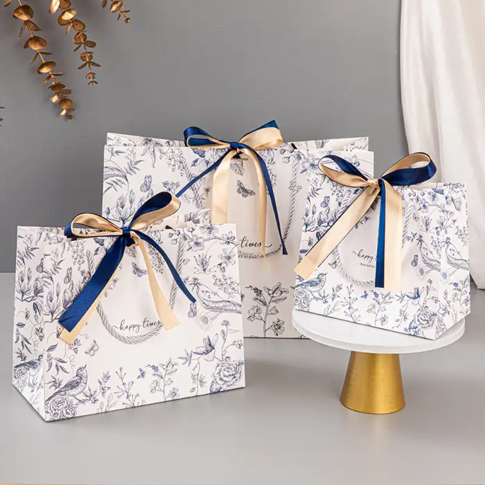 custom holiday gift bags